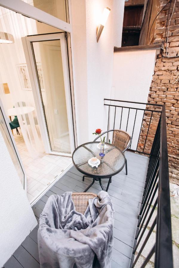 Apartment On Mosyazhna Street 4 Lviv Extérieur photo
