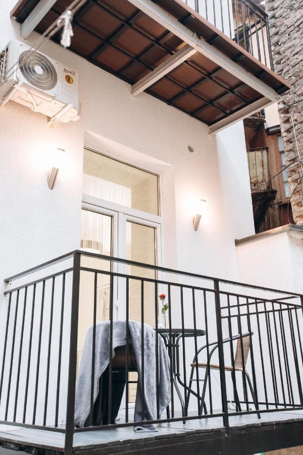 Apartment On Mosyazhna Street 4 Lviv Extérieur photo